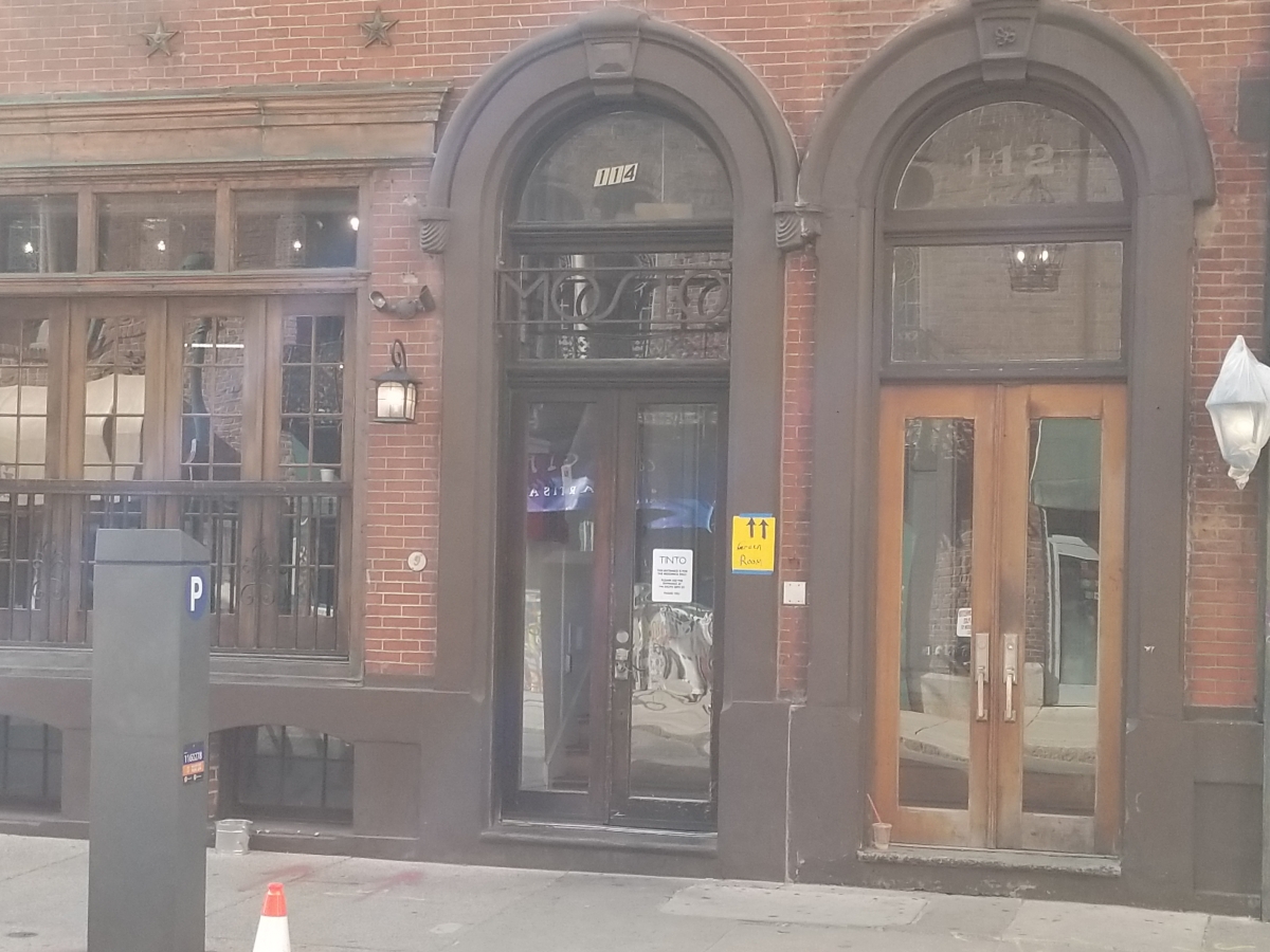 Tinto Restaurant in Philadelphia, Filming Location for 17 Bridges, Green Room