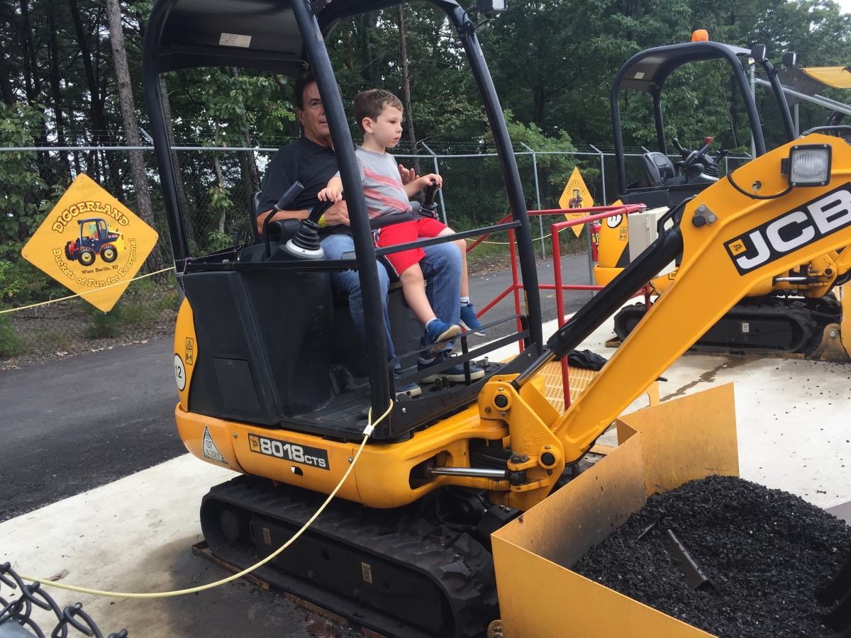 Diggerland USA