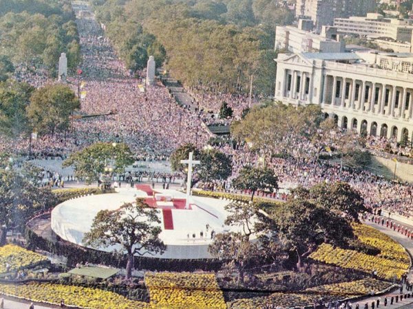 1979 Papal Mass In Philadelphia - Source: The Philadelphia Inquirer