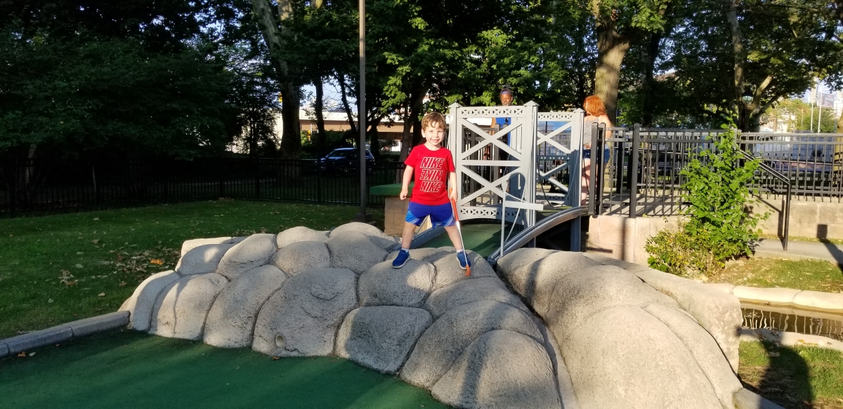 Philly Mini Golf at Franklin Square