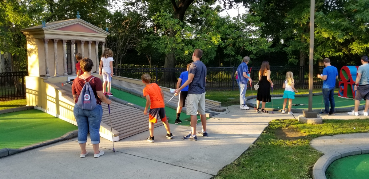 Philly Mini Golf at Franklin Square