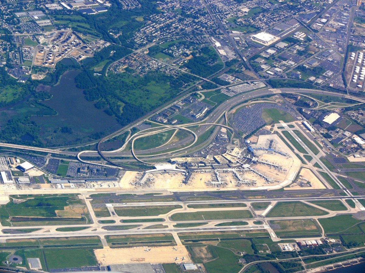 PHL - Philadelphia International Airport (Credit: Andreas Praefcke