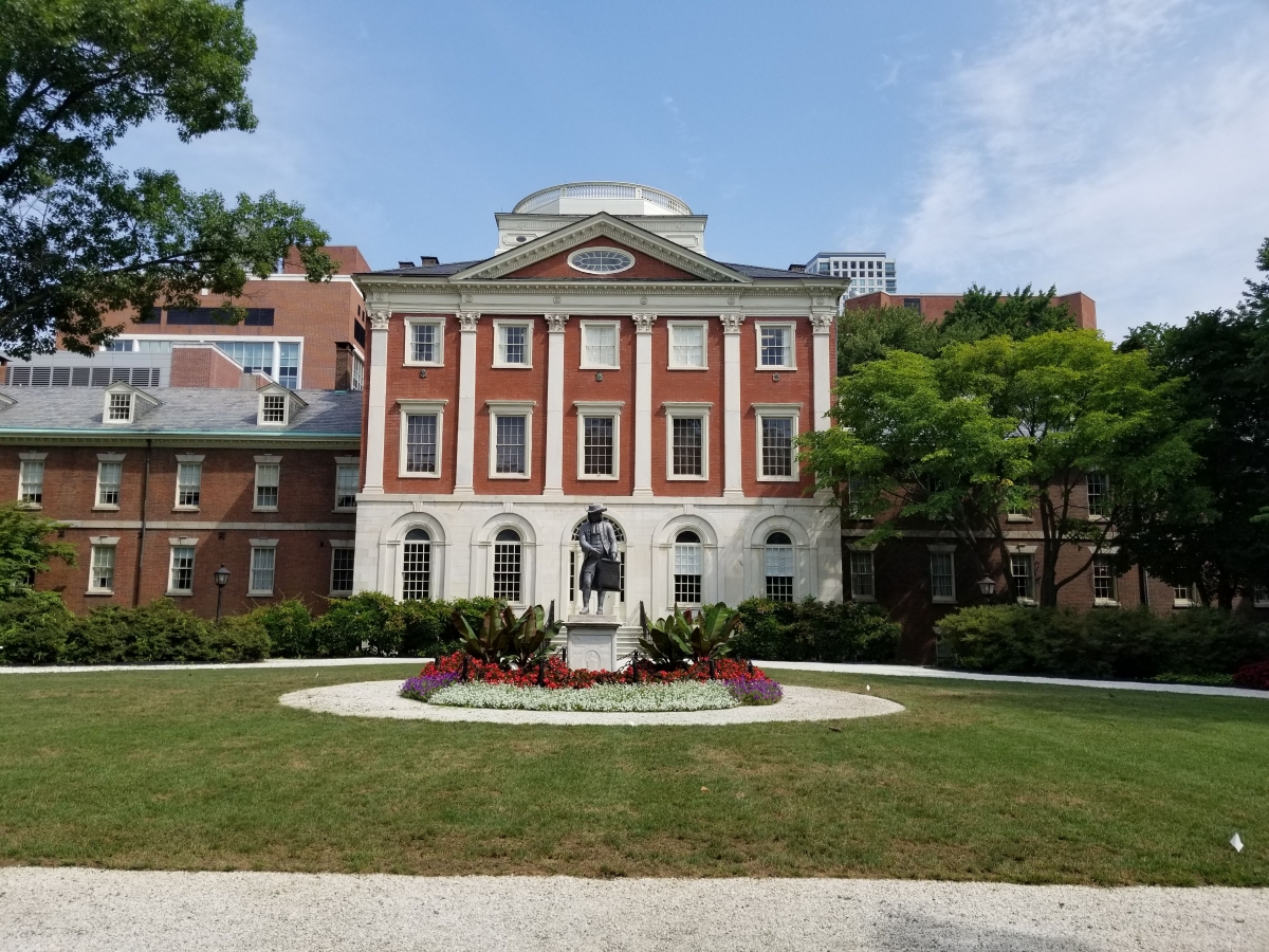 Pennsylvania Hospital - Founded by Benjamin Franklin