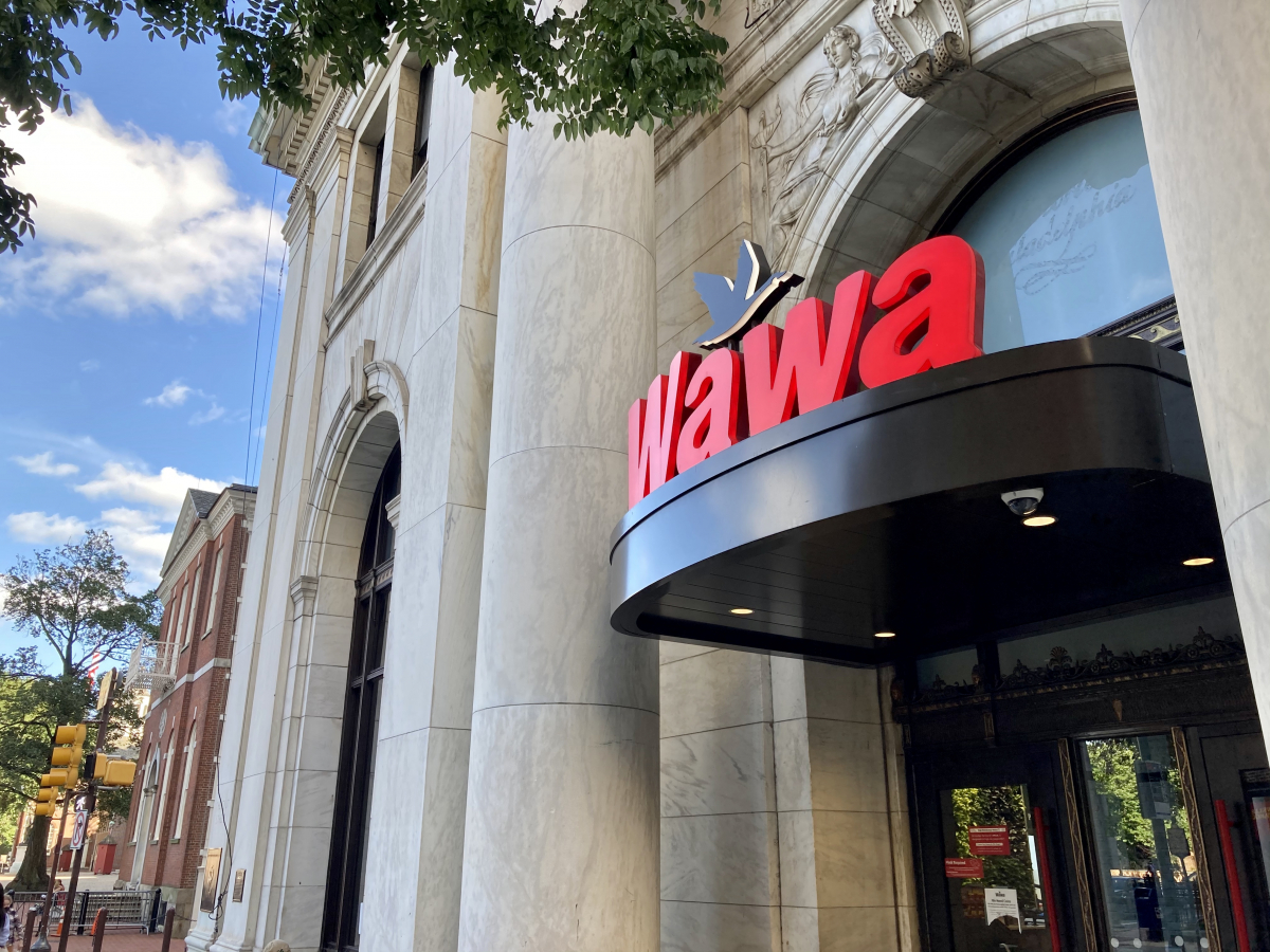 Wawa - 6th & Chestnut Streets in Philadelphia, along The Constitutional Walking Tour